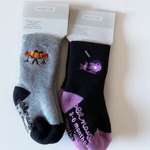 2 Pair Old Navy Baby Socks Black Gray 3-6M